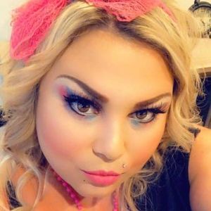 Meet your Posher, Gina